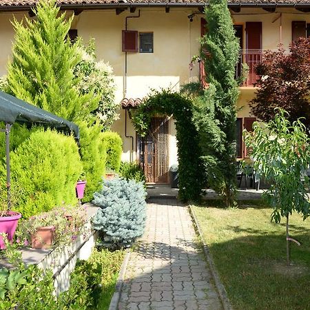 La Valle B&B Асти Екстериор снимка