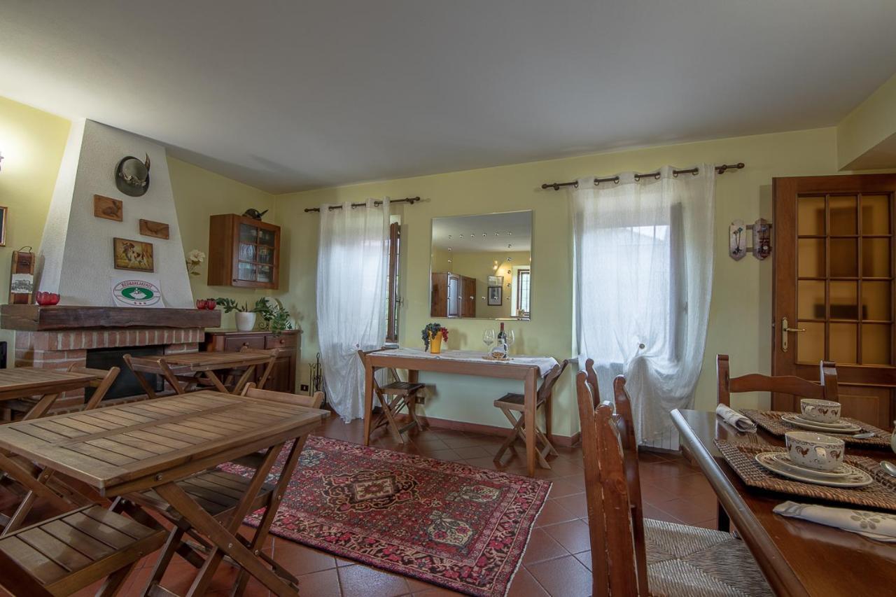 La Valle B&B Асти Екстериор снимка