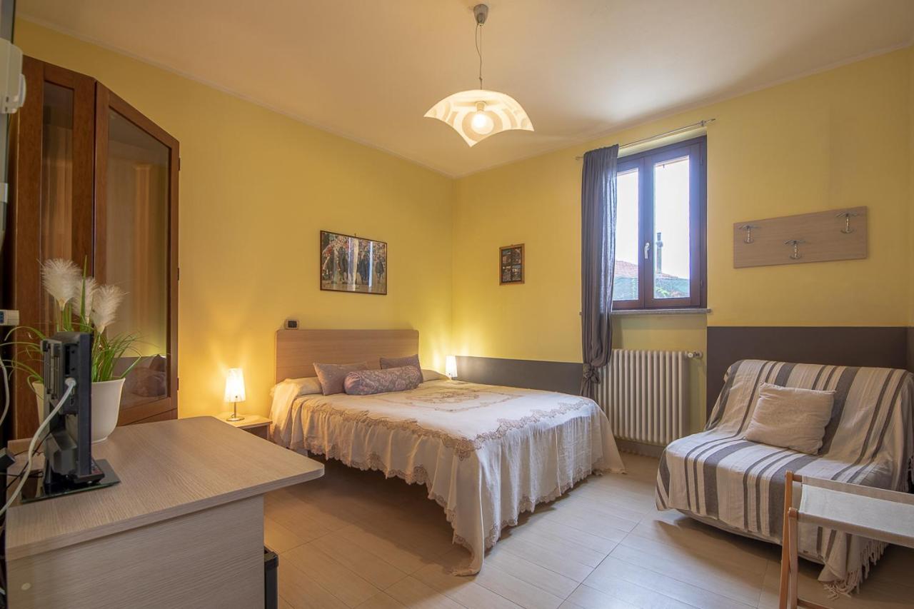 La Valle B&B Асти Екстериор снимка