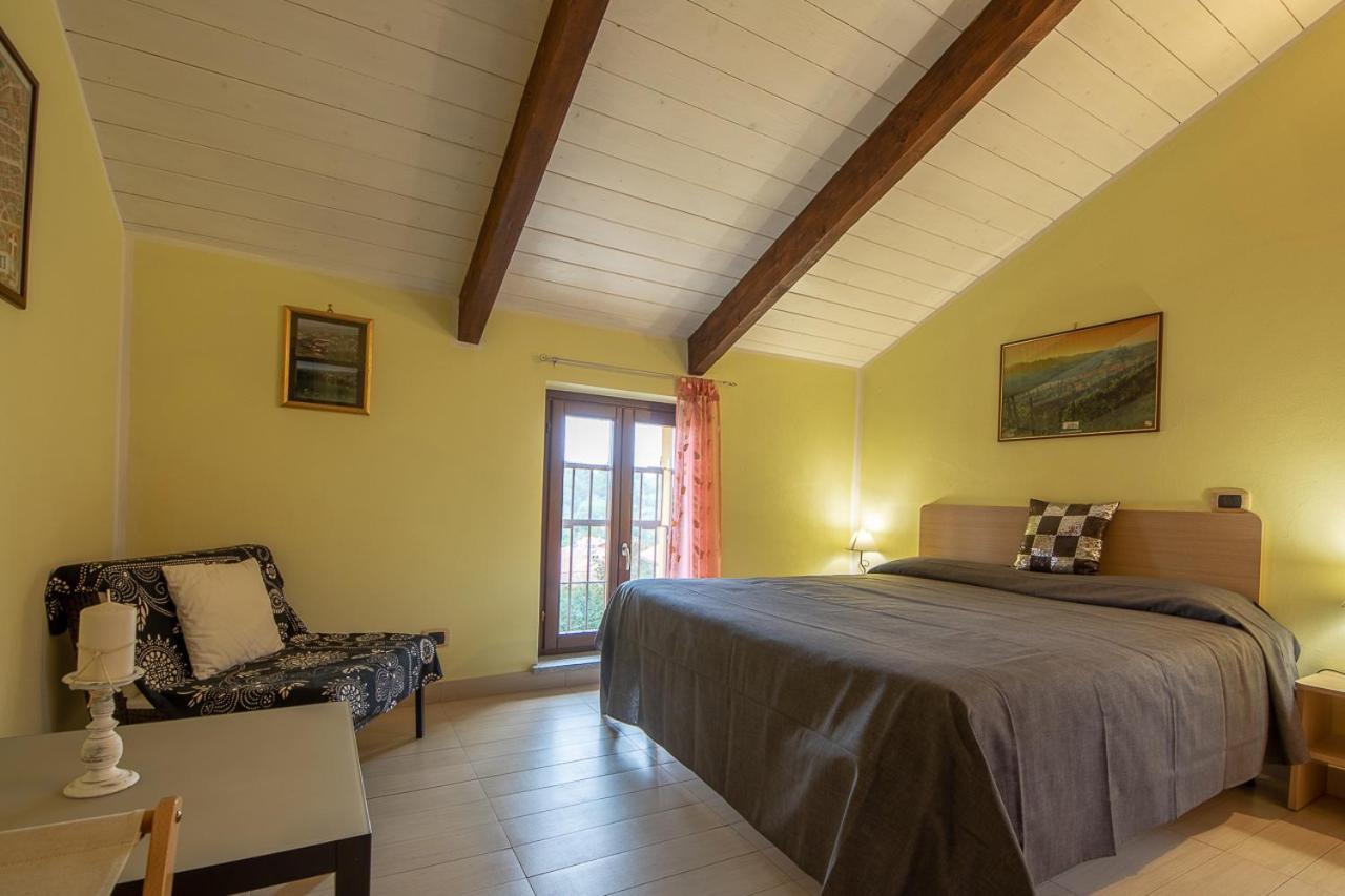 La Valle B&B Асти Екстериор снимка
