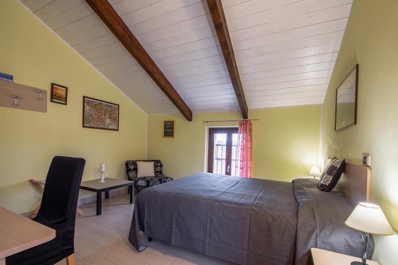 La Valle B&B Асти Екстериор снимка