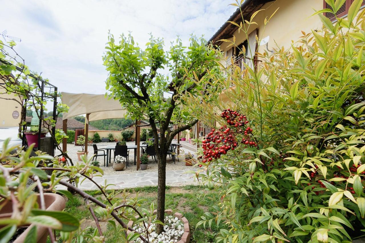 La Valle B&B Асти Екстериор снимка
