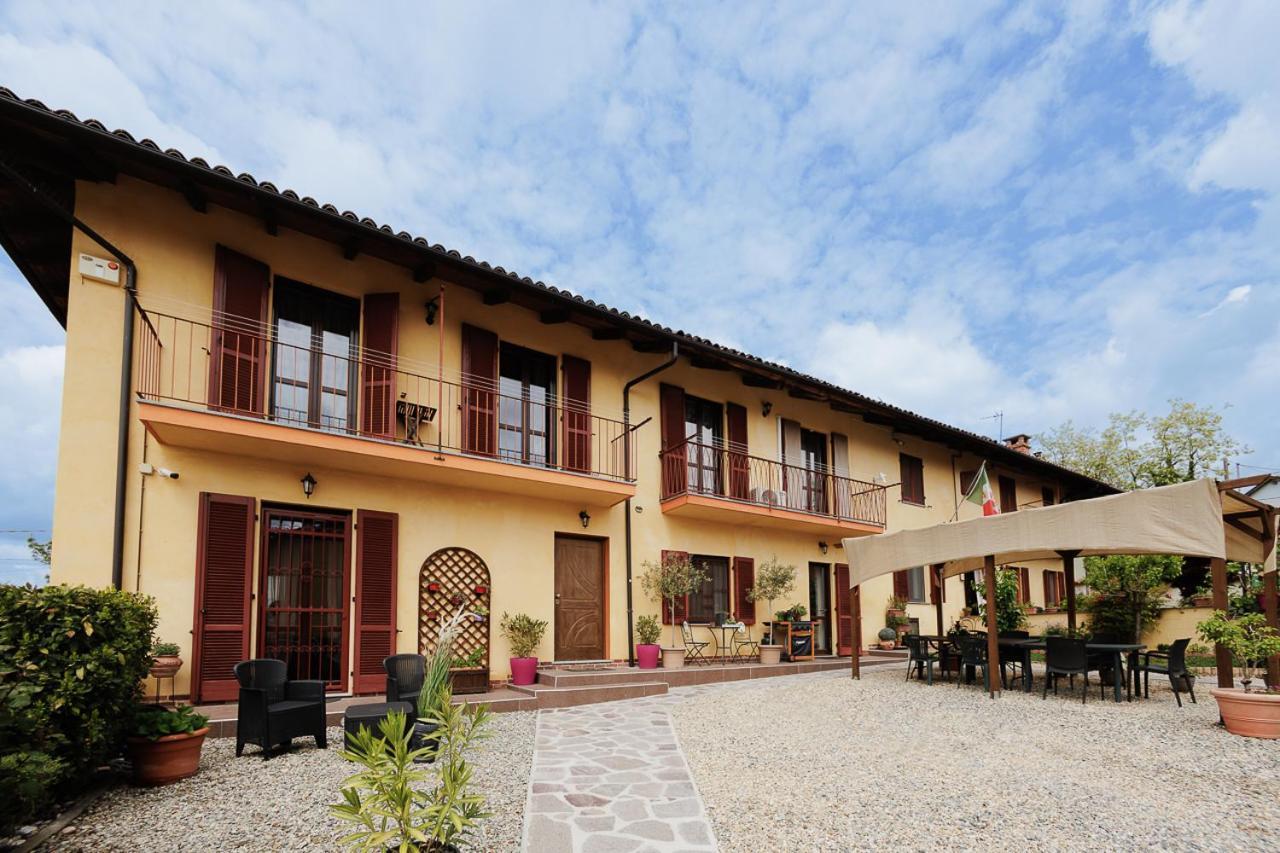 La Valle B&B Асти Екстериор снимка
